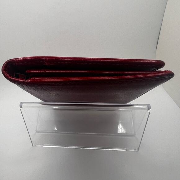 GUC Chanel Red Leather Long Wallet - Picture 4 of 13